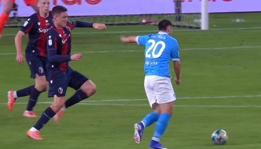 两连胜20完胜AC米兰与博洛尼亚，那不勒斯荣膺意甲与超级杯双冠王